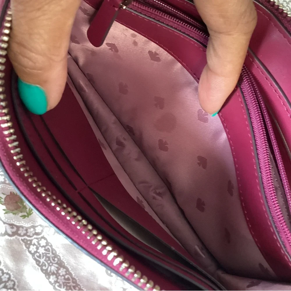 Kate Spade Fuchsia Crossbody Bag EUC - Picture 9 of 16